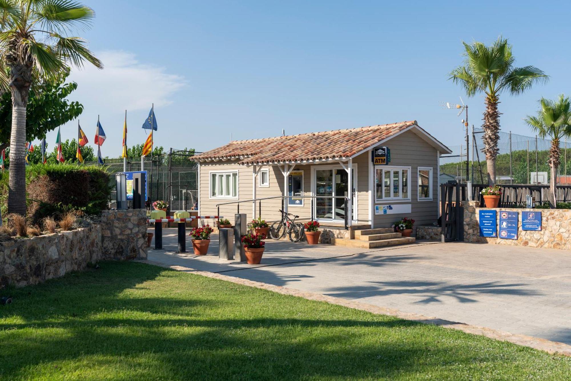 Camping Del Mar Malgrat de Mar Exterior photo